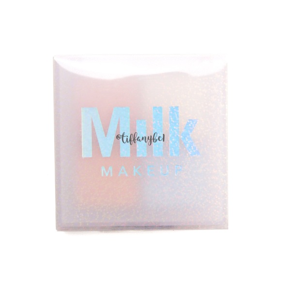 Milk Makeup Holographic Highlighting Powder - Picture 11 of 15
